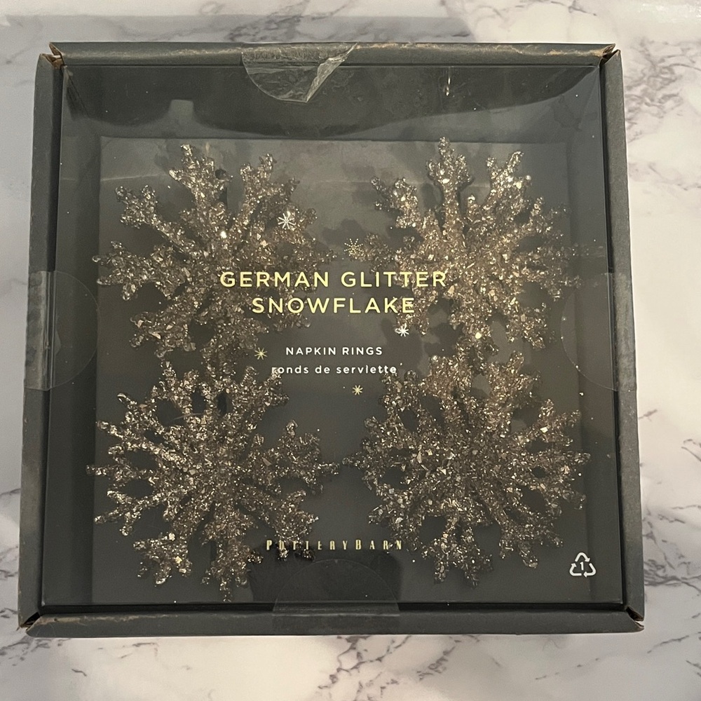 NWT Pottery Barn Glittery Snowflake Napkin Rings